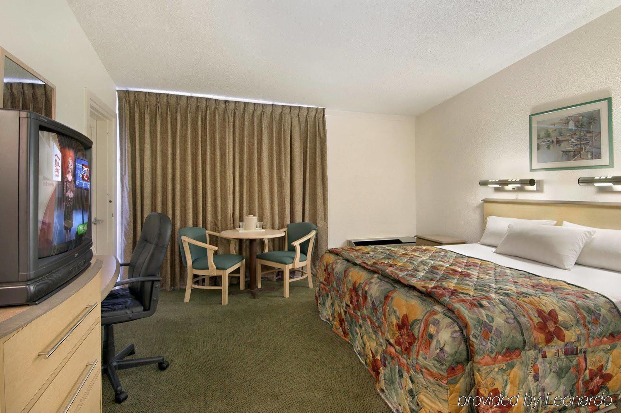 Red Roof Inn & Suites Brunswick I-95 Exteriör bild